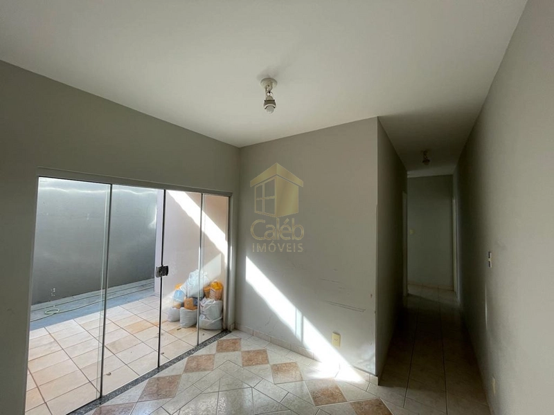 Casa à venda no Bairro Salgado Filho em Marília-SP: 13ª foto da galeria de imagens do imóvel