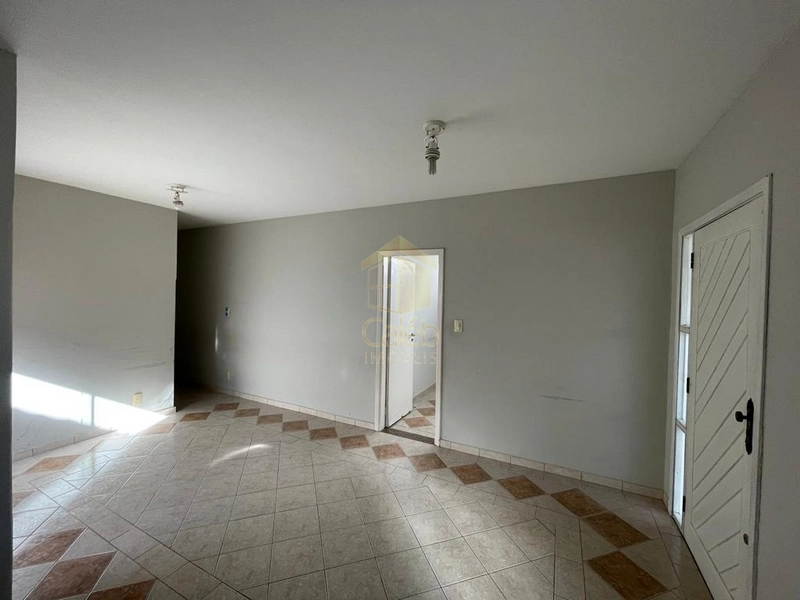 Casa à venda no Bairro Salgado Filho em Marília-SP: 11ª foto da galeria de imagens do imóvel
