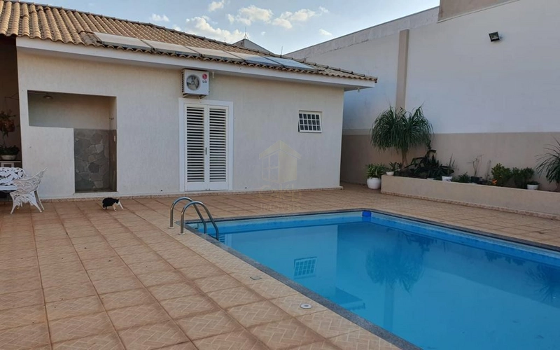 Vende-se Casa no Jardim São Domingos em Marília-SP. e: 19ª foto da galeria de imagens do imóvel