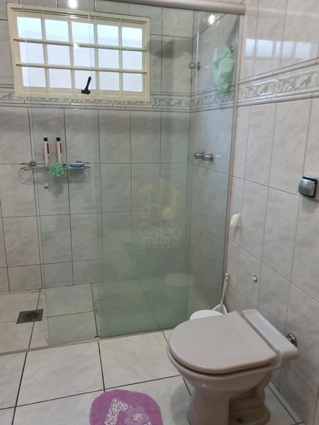 Vende-se Casa no Jardim São Domingos em Marília-SP. e: 31ª foto da galeria de imagens do imóvel