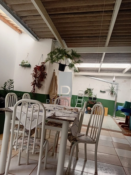 Casa a Venda com 2 quartos no Bairro Figueirinha em Marília-SP. : 7ª foto da galeria de imagens do imóvel