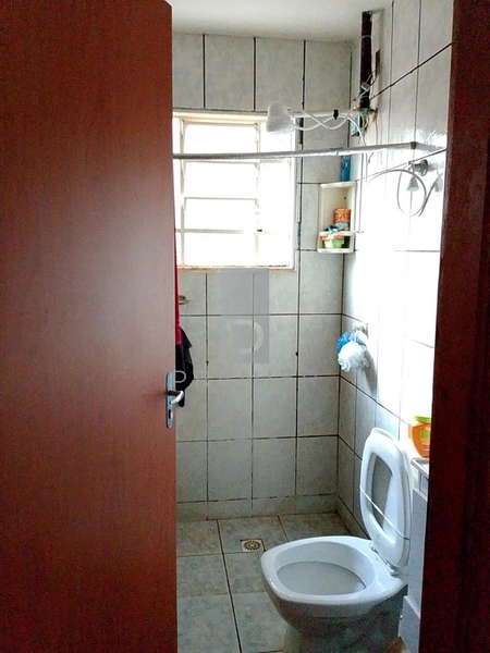 Casa a Venda com 2 quartos no Bairro Figueirinha em Marília-SP. : 17ª foto da galeria de imagens do imóvel