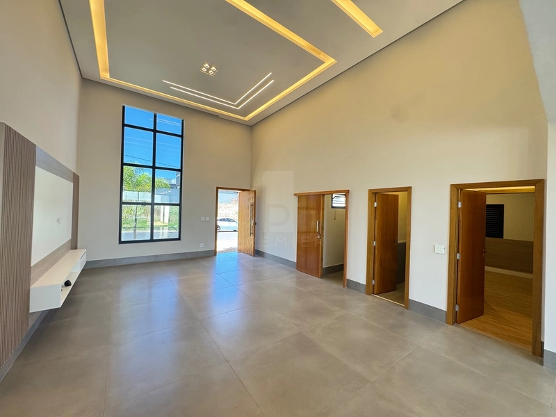 Casa com 3 quartos e piscina - Condomínio Jardins de Renoir-Marilia-SP: 4ª foto da galeria de imagens do imóvel
