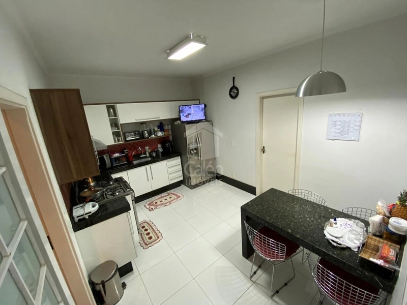 Casa a Venda no Bairro Rivieira em Marília-SP.: 6ª foto da galeria de imagens do imóvel