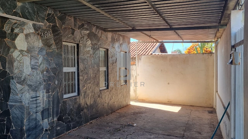 Casa com 3 quartos no Jd. Das Perolas em Marilia / SP: 3ª foto da galeria de imagens do imóvel