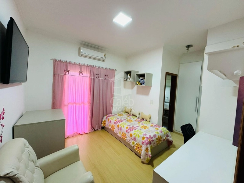 Casa a Venda com 5 quartos no Condomínio Valle do Canaã em Marília-SP.: 34ª foto da galeria de imagens do imóvel