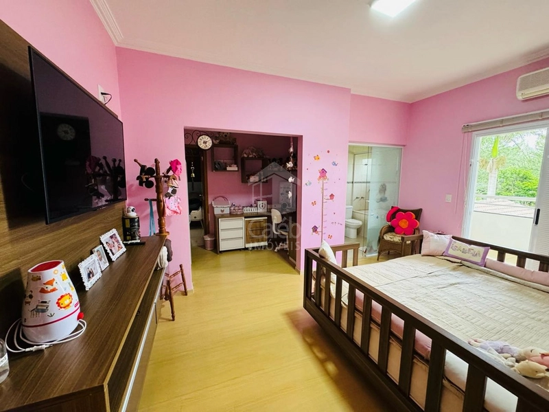 Casa a Venda com 5 quartos no Condomínio Valle do Canaã em Marília-SP.: 27ª foto da galeria de imagens do imóvel