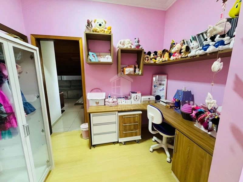 Casa a Venda com 5 quartos no Condomínio Valle do Canaã em Marília-SP.: 26ª foto da galeria de imagens do imóvel