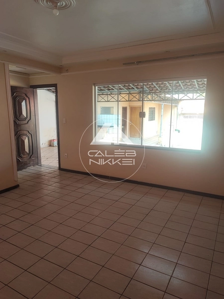 Casa no Jd. Bandeirantes: 4ª foto da galeria de imagens do imóvel