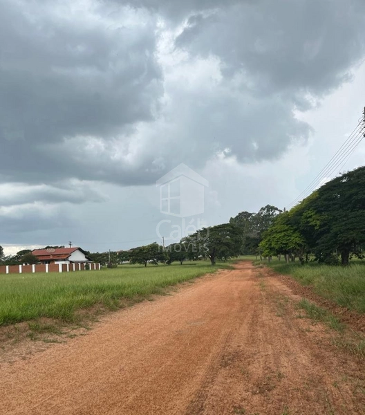 Terreno à Venda no Condomínio Thermas de Santa Bárbara: 3ª foto da galeria de imagens do imóvel