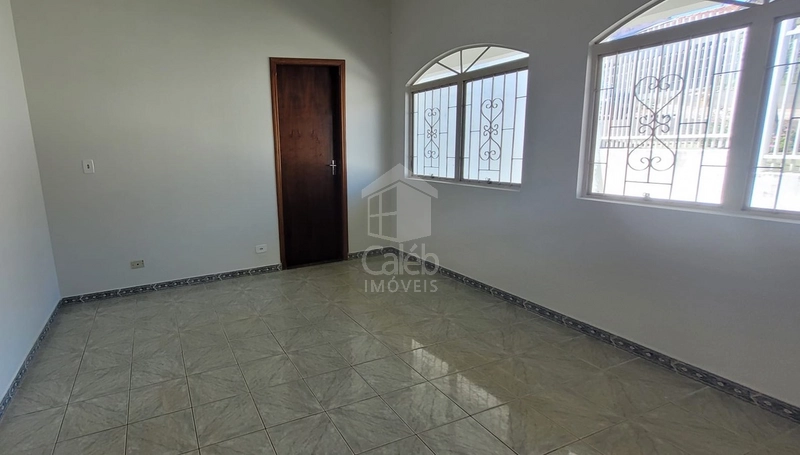 Casa à venda com 3 dormitórios no Jardim Ohara em Marília-SP: 13ª foto da galeria de imagens do imóvel