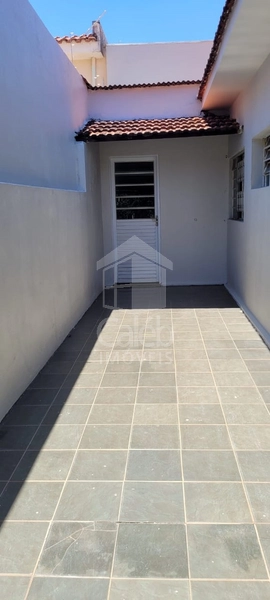 Casa à venda com 3 dormitórios no Jardim Ohara em Marília-SP: 2ª foto da galeria de imagens do imóvel