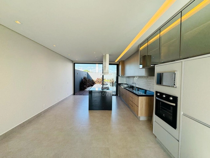 Casa com 3 quarto e Piscina no Condomínio Jardins de Renoir-Marília-SP: 16ª foto da galeria de imagens do imóvel