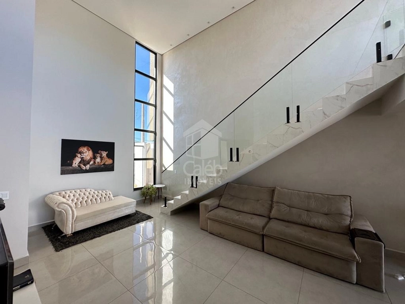Casa a venda no Jardim Florença com 3 suítes e piscina em Marília-SP: 23ª foto da galeria de imagens do imóvel