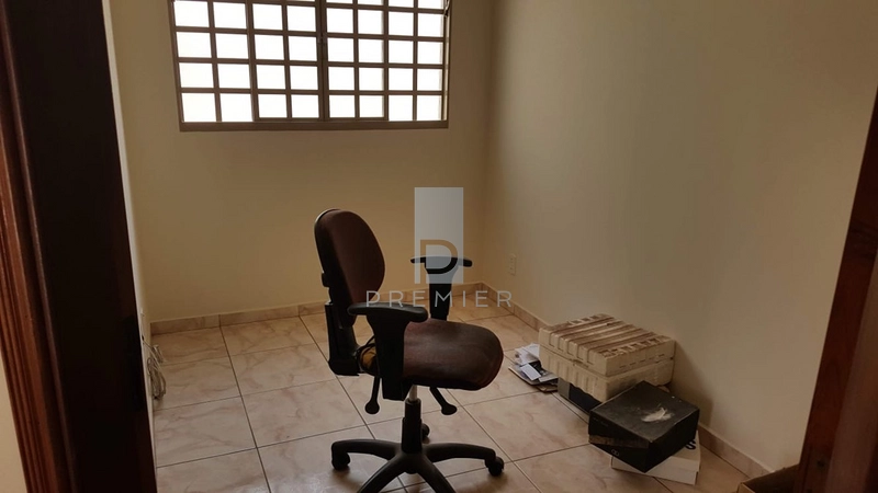 Casa a venda no Jardim Parati em Marília-SP: 3ª foto da galeria de imagens do imóvel