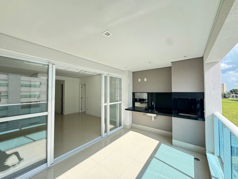 Apartamento com 3 suítes, 4 garagens no edificio Belvedere Marília-SP: 3ª foto da galeria de imagens do imóvel