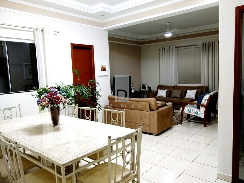 Casa com 3 quartos no Jd Parati em Marilia / SP: 5ª foto da galeria de imagens do imóvel