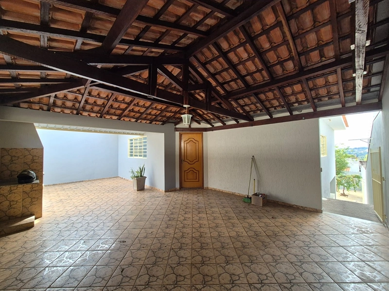 Casa com 2 quartos (1 suíte) no Bairro Palmital | Marília/SP: 2ª foto da galeria de imagens do imóvel