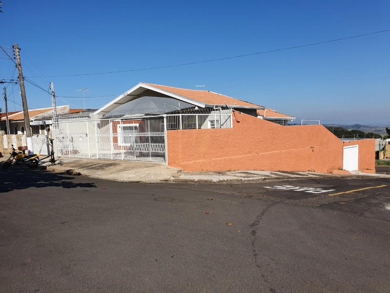 Casa à venda no Jardim Ohara em Marília SP: 3ª foto da galeria de imagens do imóvel