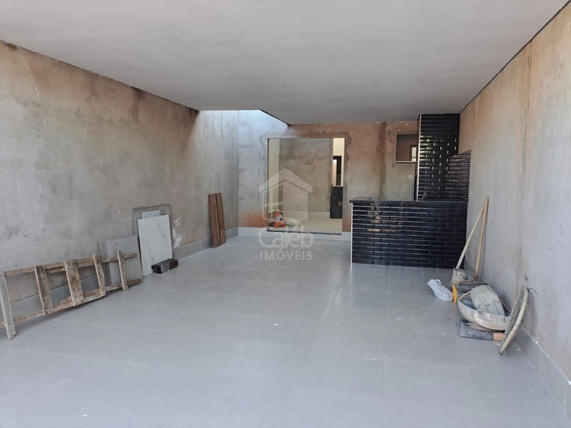 Casa a Venda no Bairro Hípica Paulista em Marília-SP.: 2ª foto da galeria de imagens do imóvel