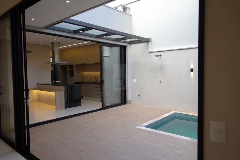 Casa com 3 suítes no Condomínio Villa Flora III em Marília-SP.: 2ª foto da galeria de imagens do imóvel