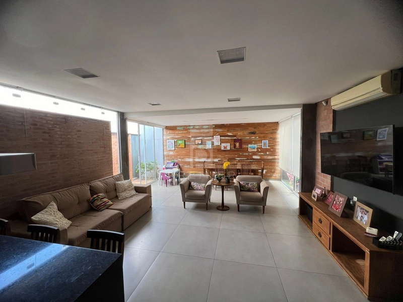 Casa a Venda com 3 quartos no Cond. Villaggio Esmeralda em Marília-SP.: 1ª foto da galeria de imagens do imóvel