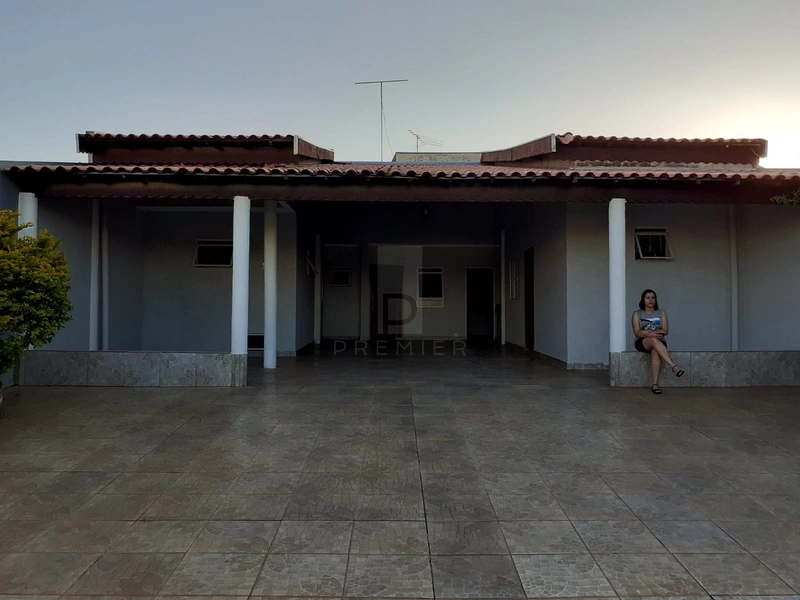 Casa no Bairro Palmital em Marilia / SP: 4ª foto da galeria de imagens do imóvel