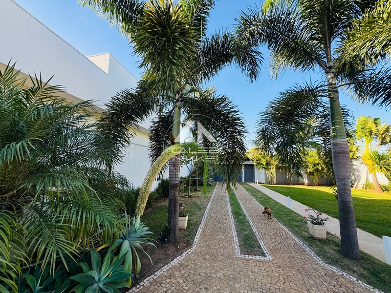 Casa com 3 suítes e piscina à venda no Cond. Campo Belo-Marília-SP: 9ª foto da galeria de imagens do imóvel