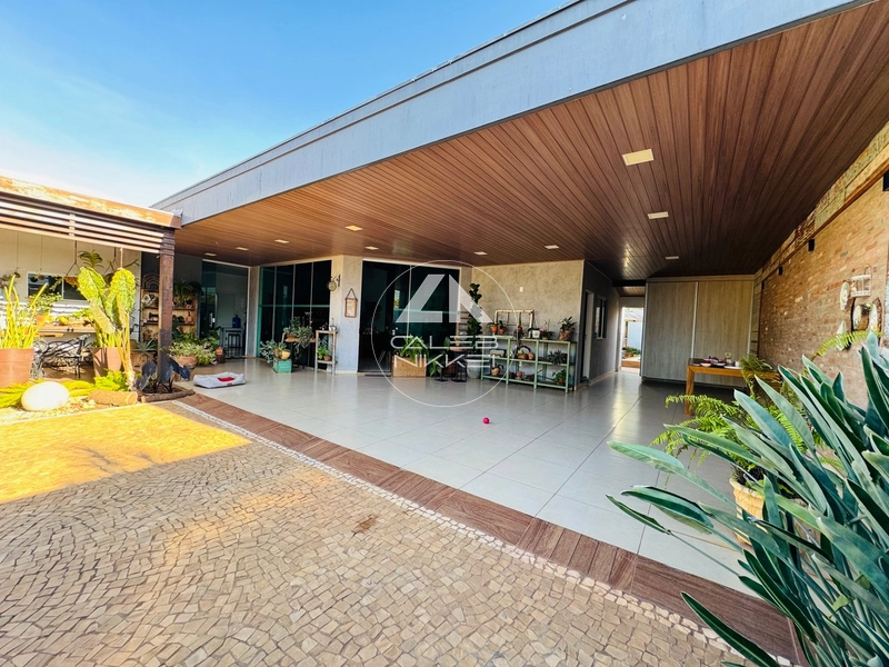 Casa com 3 suítes e piscina à venda no Cond. Campo Belo-Marília-SP: 11ª foto da galeria de imagens do imóvel