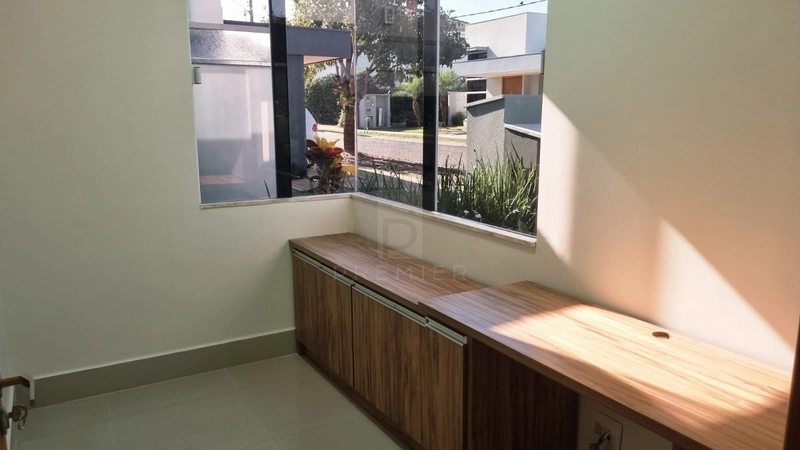 Casa com 3 quartos e piscina no Condominio Costa do Ipe em Marilia: 4ª foto da galeria de imagens do imóvel