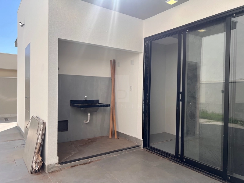 Casa com 3 quartos sendo 1 suíte no Condomínio Verana em Marília-SP.: 2ª foto da galeria de imagens do imóvel