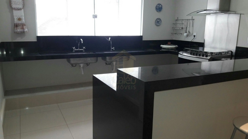 Vende-se Imóvel no Condomínio Portal da Serra em Marília-SP.: 12ª foto da galeria de imagens do imóvel
