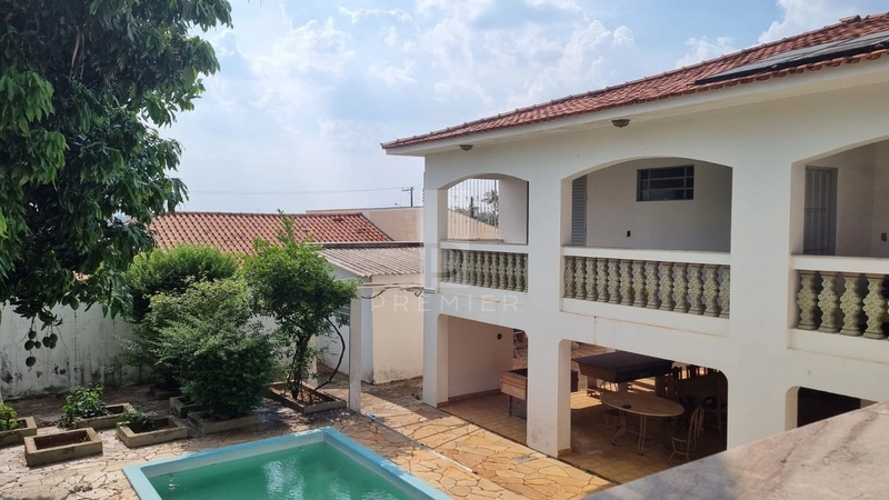 Casa a Venda no Bairro Aeroporto em Marília-SP.: 6ª foto da galeria de imagens do imóvel
