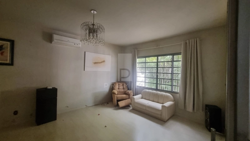 Casa a Venda no Bairro Aeroporto em Marília-SP.: 12ª foto da galeria de imagens do imóvel