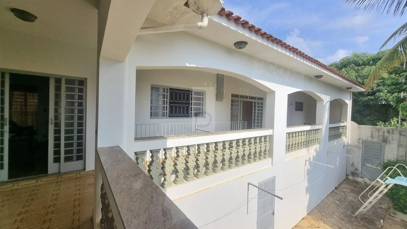 Casa a Venda no Bairro Aeroporto em Marília-SP.: 10ª foto da galeria de imagens do imóvel