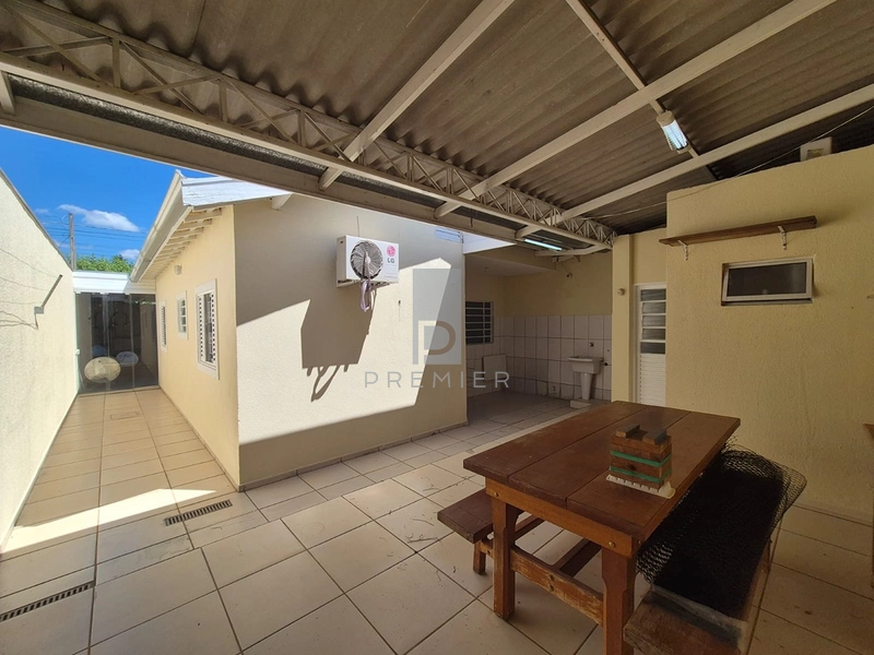 Casa a Venda no Bairro Campina Verde em Marília-SP. : 5ª foto da galeria de imagens do imóvel