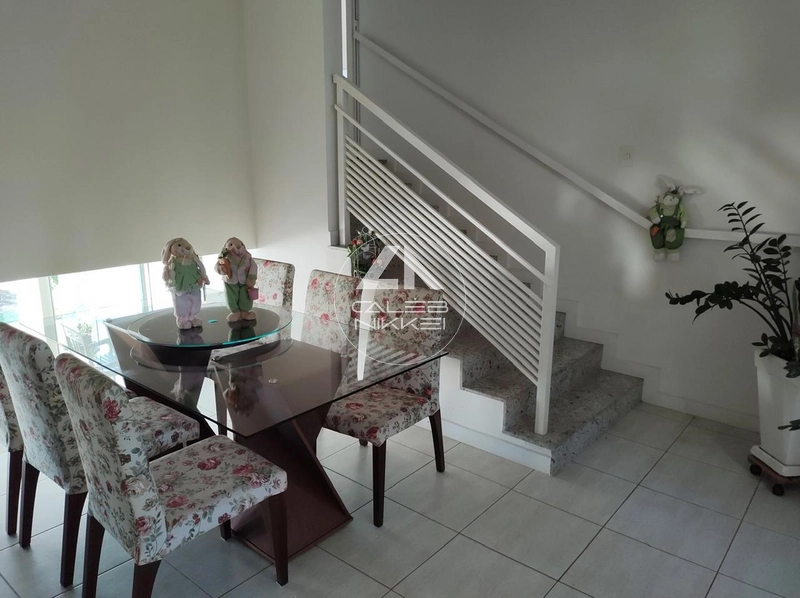 Casa no Jd. Tropical com suíte master e 5 dormitorios: 3ª foto da galeria de imagens do imóvel