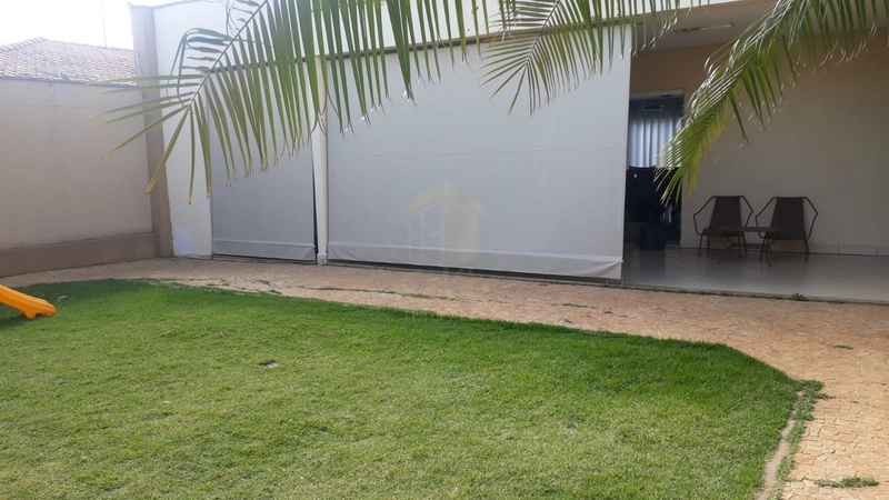 Sobrado no Jd. São Miguel em Marília-SP.: 38ª foto da galeria de imagens do imóvel