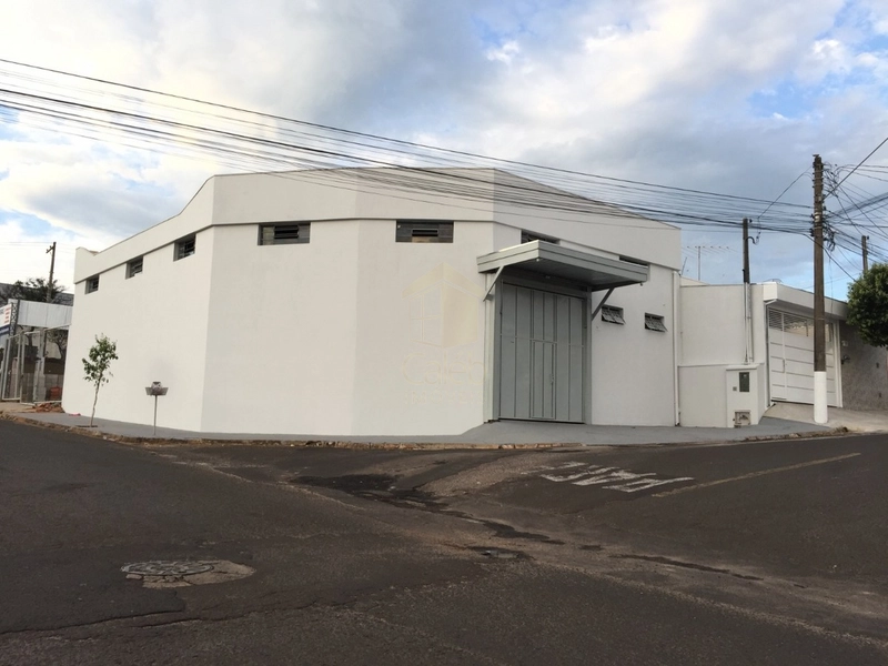 Vende-se Barracão no Bairro Sasazaki em Marília-SP.: 10ª foto da galeria de imagens do imóvel