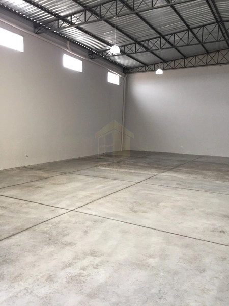 Vende-se Barracão no Bairro Sasazaki em Marília-SP.: 8ª foto da galeria de imagens do imóvel