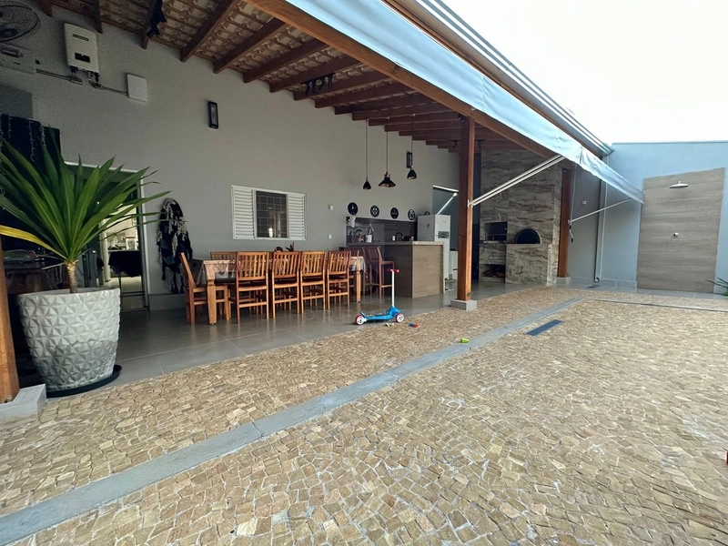 Casa com 2 quartos no Jd. Bandeirantes em Marília-SP.: 7ª foto da galeria de imagens do imóvel