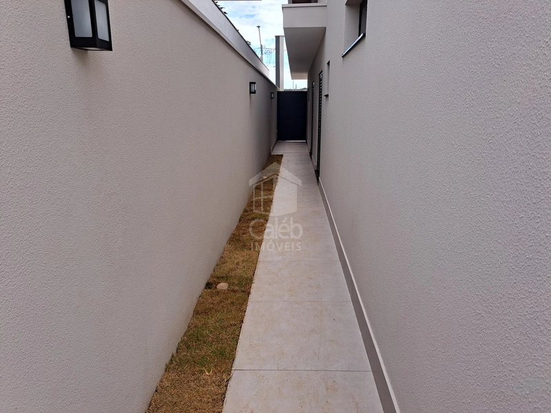 Casa no cond. Terras da Fazenda 3 suítes e piscina-Marília-SP: 11ª foto da galeria de imagens do imóvel