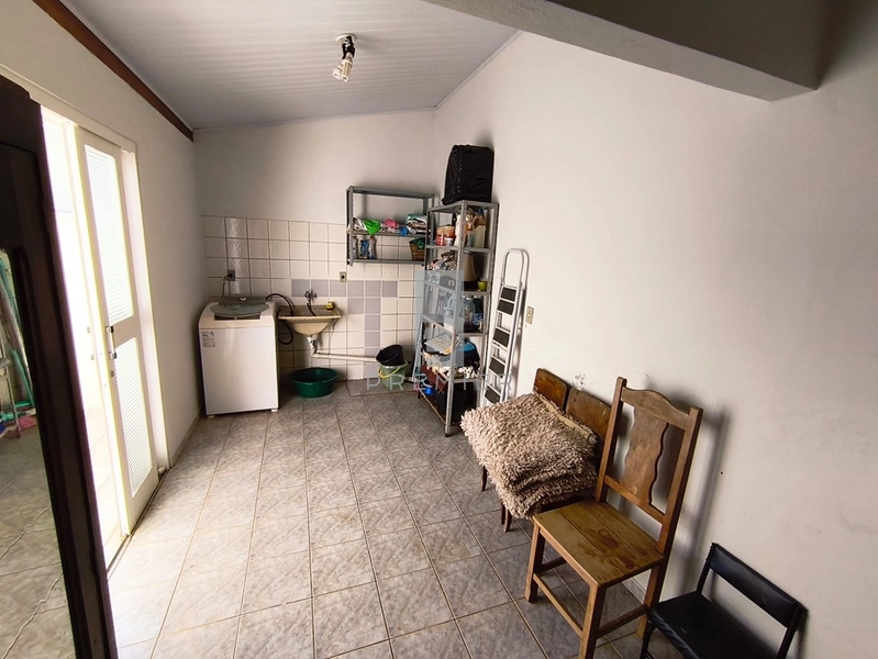 Casa a Venda com 3 Quartos sendo 1 Suíte no Jd. Estoril em Marília-SP. : 22ª foto da galeria de imagens do imóvel