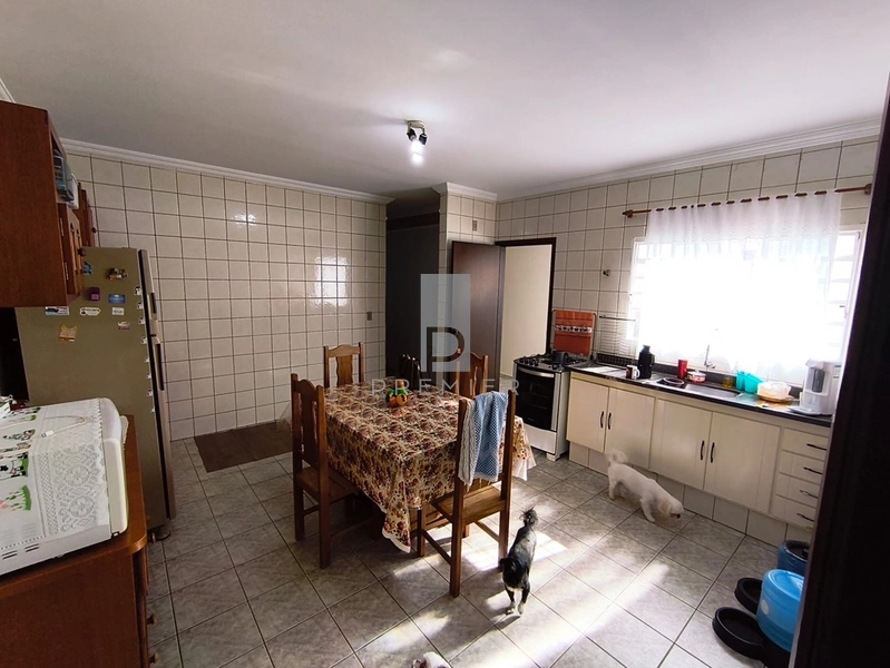 Casa a Venda com 3 Quartos sendo 1 Suíte no Jd. Estoril em Marília-SP. : 4ª foto da galeria de imagens do imóvel