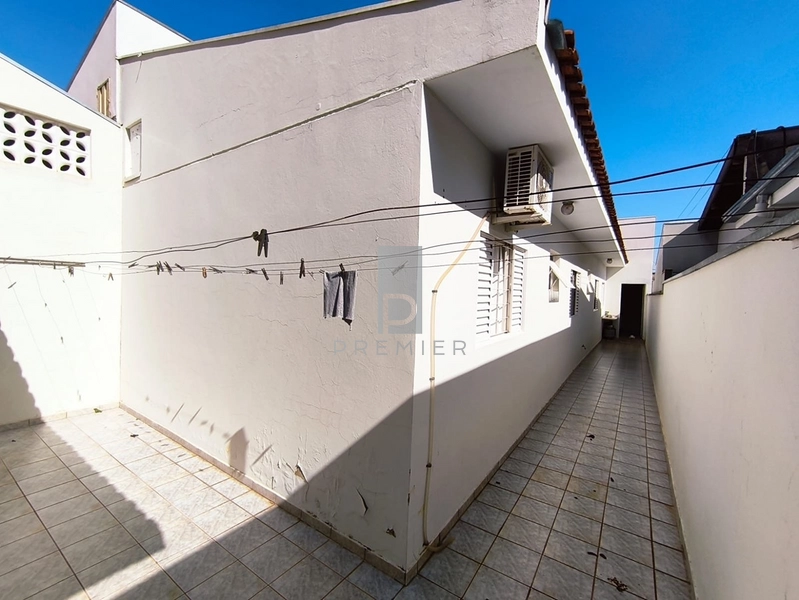 Casa a Venda com 3 Quartos sendo 1 Suíte no Jd. Estoril em Marília-SP. : 17ª foto da galeria de imagens do imóvel