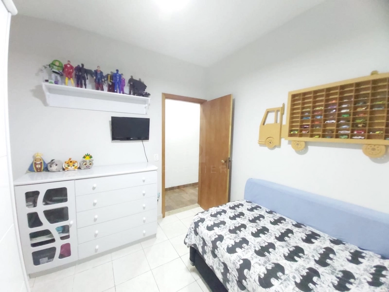 Casa com 3 quartos sendo 1 suíte no Jd. Universitário em Marília-SP.: 12ª foto da galeria de imagens do imóvel