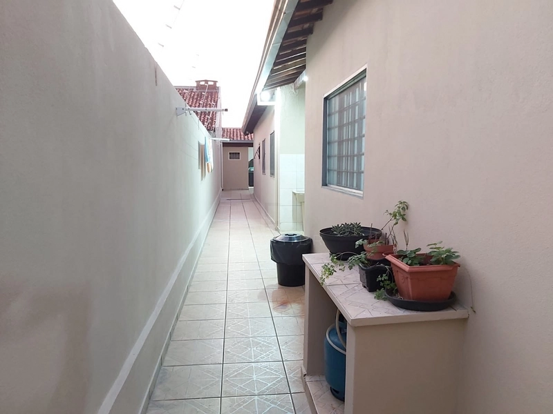 Casa com 3 quartos sendo 1 suíte no Jd. Universitário em Marília-SP.: 19ª foto da galeria de imagens do imóvel
