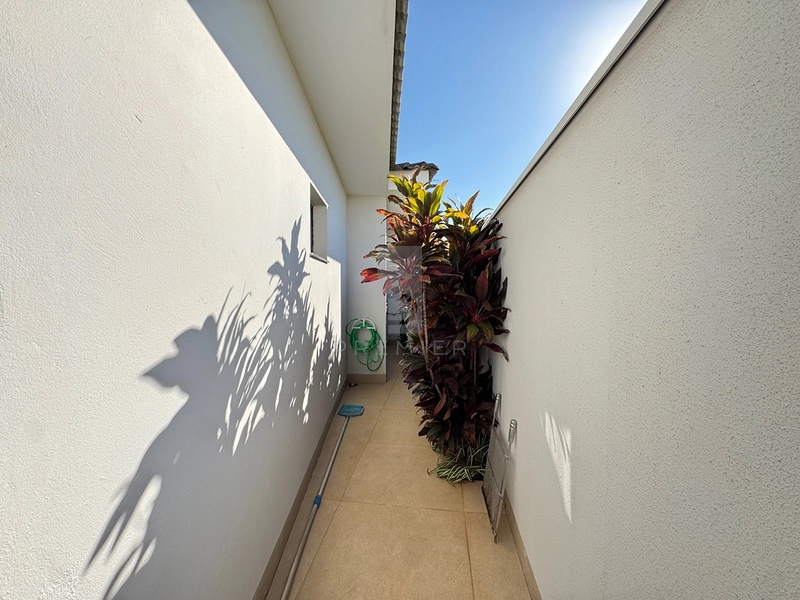 Casa com 3 suites e piscina terreno com 415 m2 Cond. Verana - Marilia-SP: 20ª foto da galeria de imagens do imóvel