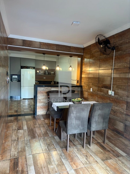 Casa a Venda com 4 quartos no Bairro Palmital em Marília-SP: 9ª foto da galeria de imagens do imóvel