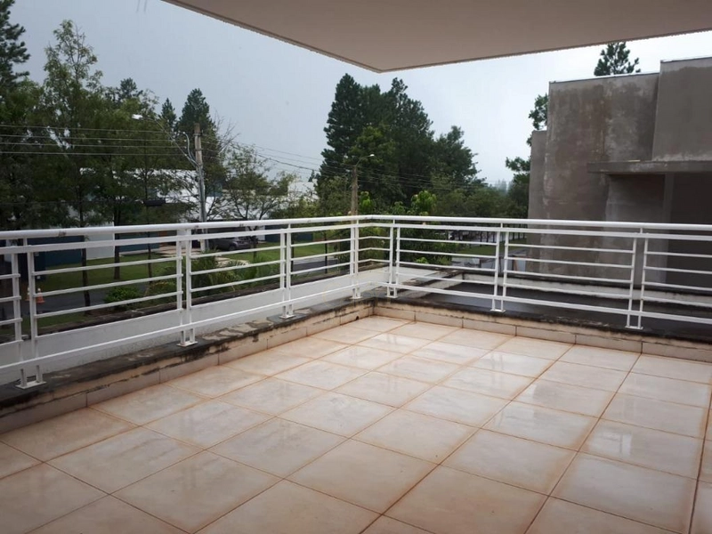 Casa a Venda com 4 quartos no Condomínio Valle do Canaã em Marília-SP.: 8ª foto da galeria de imagens do imóvel